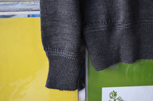 画像をギャラリービューアに読み込む, Ends and Means " Merino Wool Crew Neck Knit "