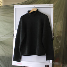 画像をギャラリービューアに読み込む, Ends and Means &quot; Roll Neck Knit &quot; Mix Green
