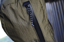 画像をギャラリービューアに読み込む, Ends and Means &quot; Waist Pouch &quot; Olive
