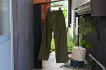 画像をギャラリービューアに読み込む, LOBS &quot; BLINK EASY TROUSERS &quot;
